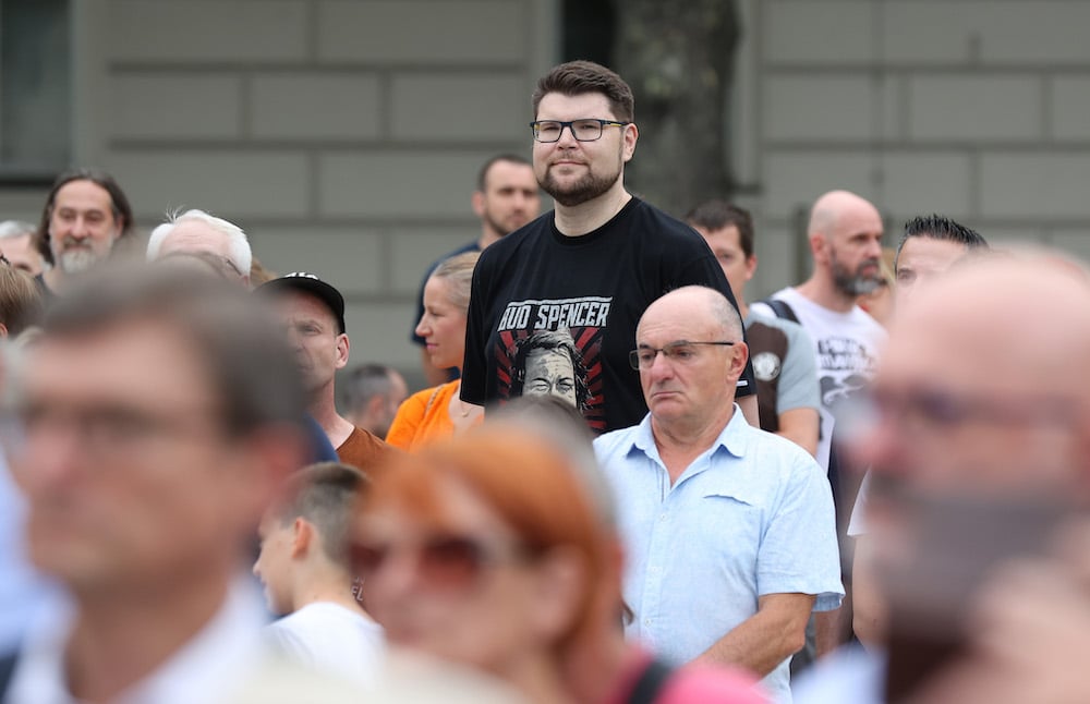 FOTOGALERIJA Antifašistički party u Zagrebu Stigli Mesić i Josipović