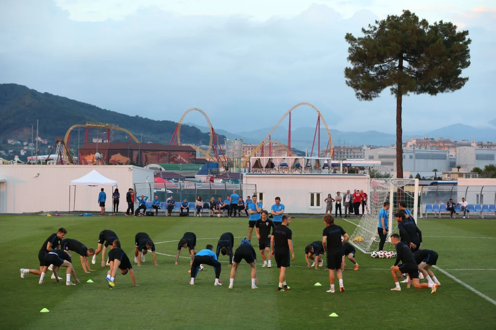 Vatreni Odradili Posljednji Trening Fifa Promijenila Lokaciju Evo