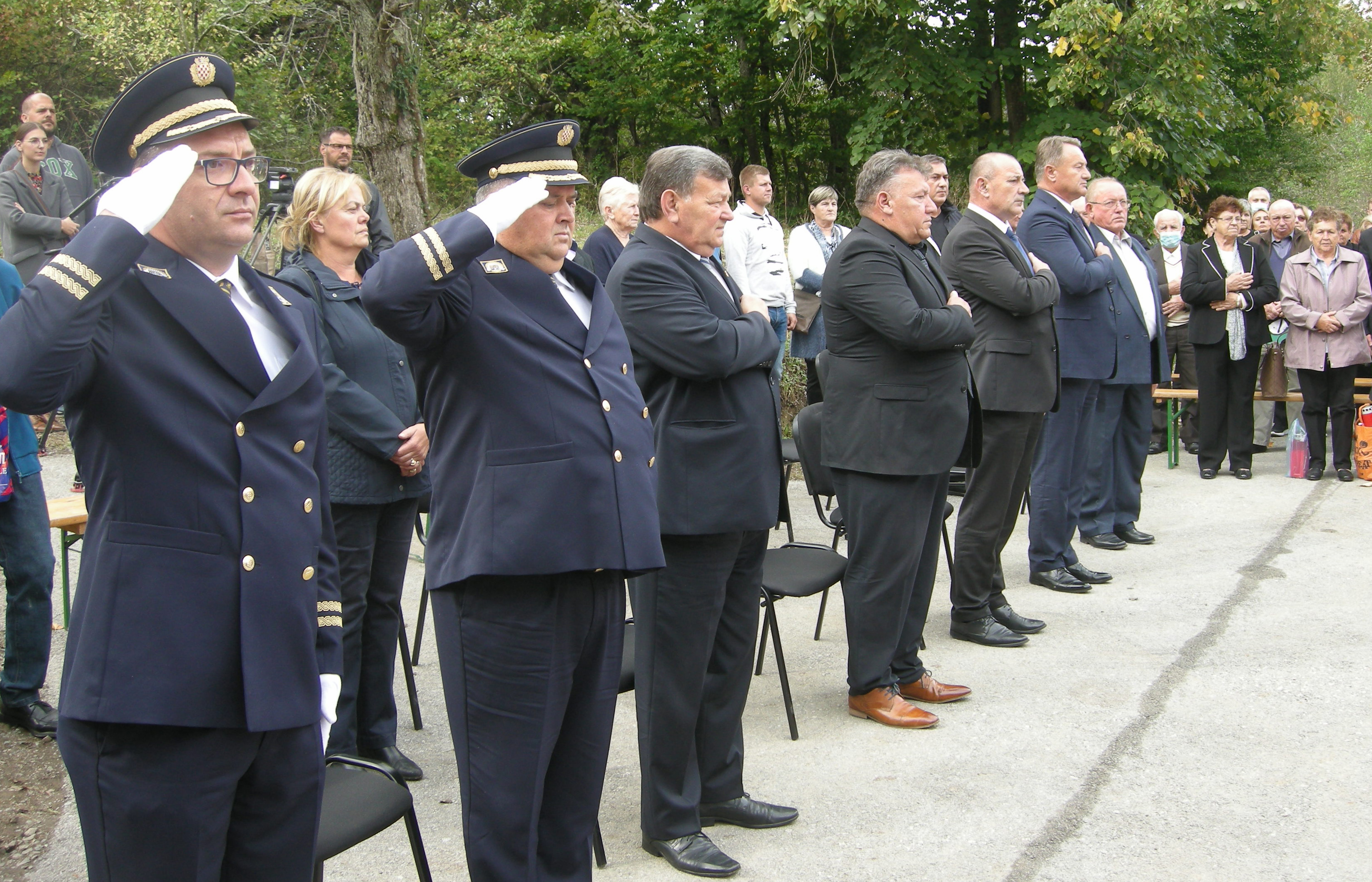 FOTO ODRŽANA KOMEMORACIJA Velikosrpski agresor izbrisao s karte Gornje