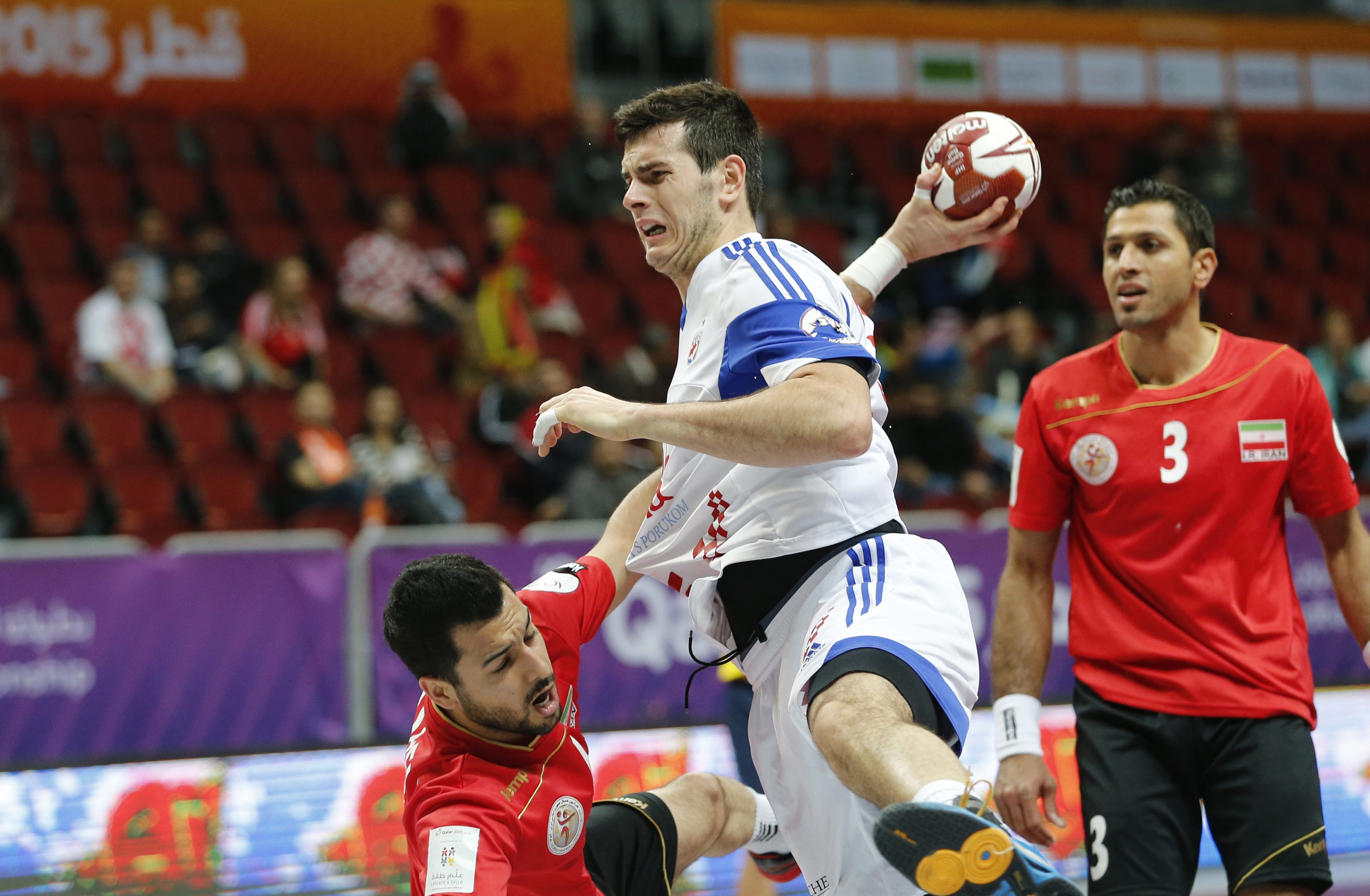 Sjajna rukometna vijest Perspektivni Ivan Slišković potpisao za Veszprem