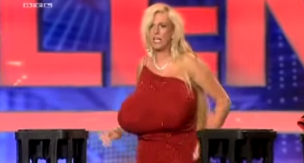 шоу талантов. таланты! танцы девушки. конкурс видеоталант картинки. талант видео. таланты дети театр 6-7 лет.