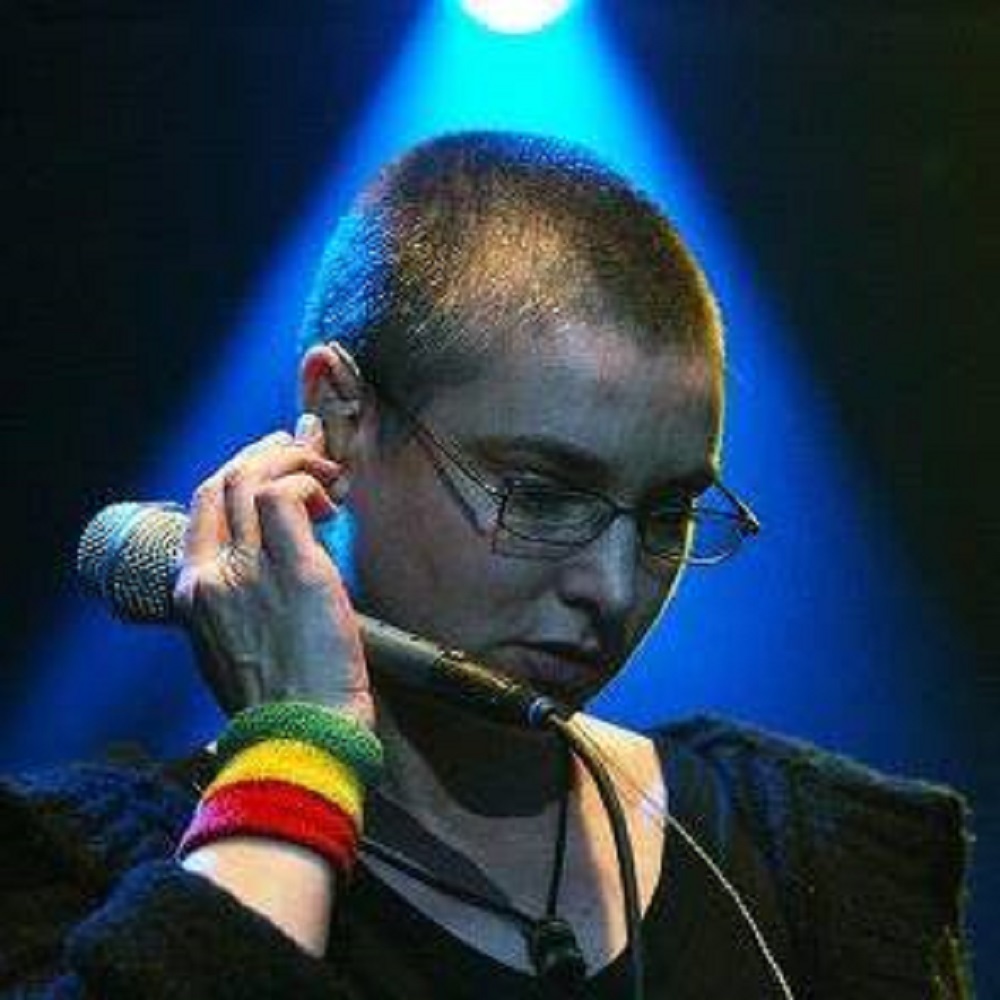Rite now. Шинейд о Коннор. Шинейд о’Коннор. Шинейд де Валера.