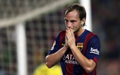 epa04500248 FC Barcelona's Croatian midfielder Ivan Rakitic reacts after scoring the 3-1 lead during the Spanish Primera Division soccer match between FC Barcelona and Sevilla FC at Camp Nou in Barcelona, north-eastern Spain, 22 November 2014. EPA/ALBERTO ESTEVEZ