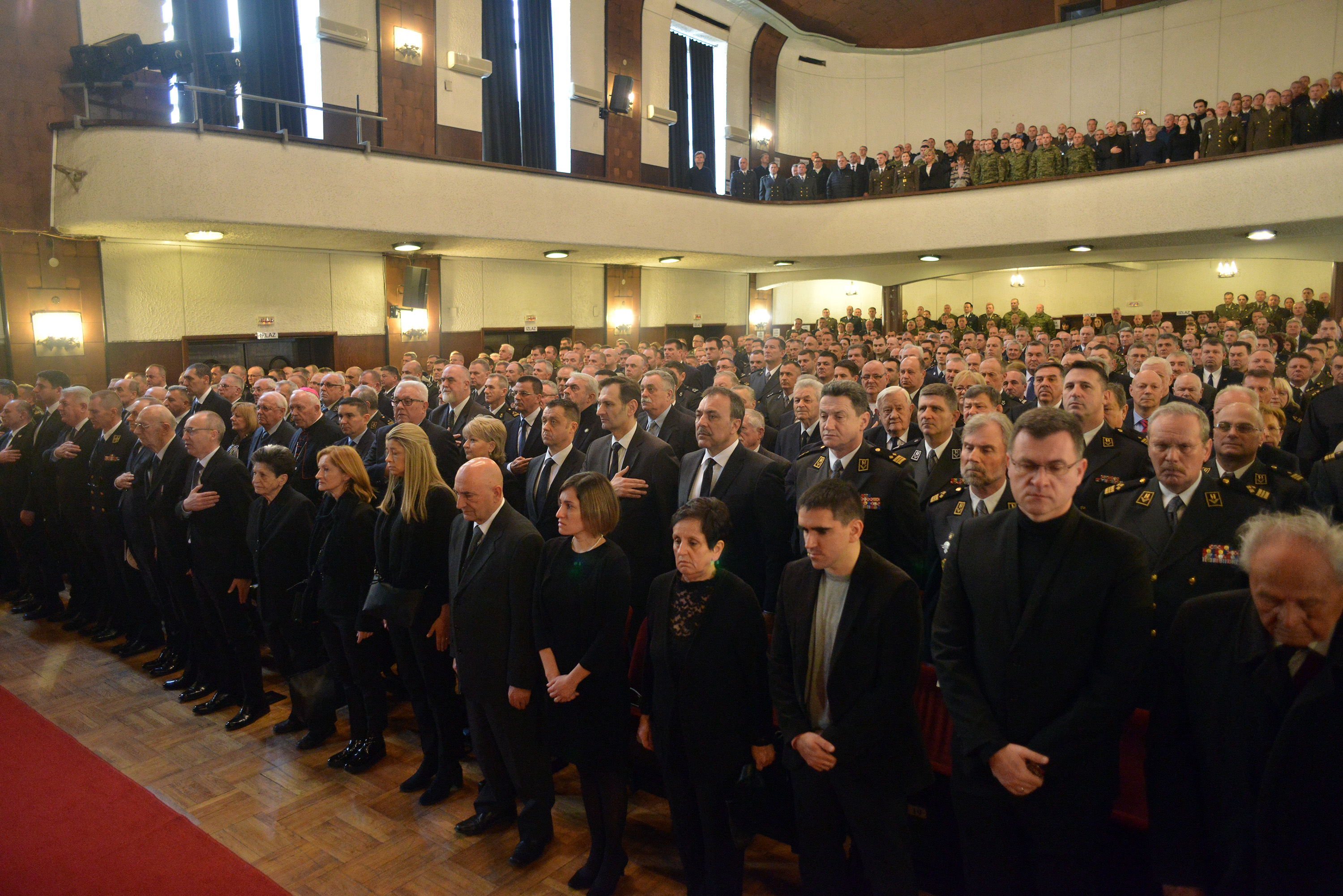 savjeti za dilemeizlazi s muškarcem bez obrazovanja