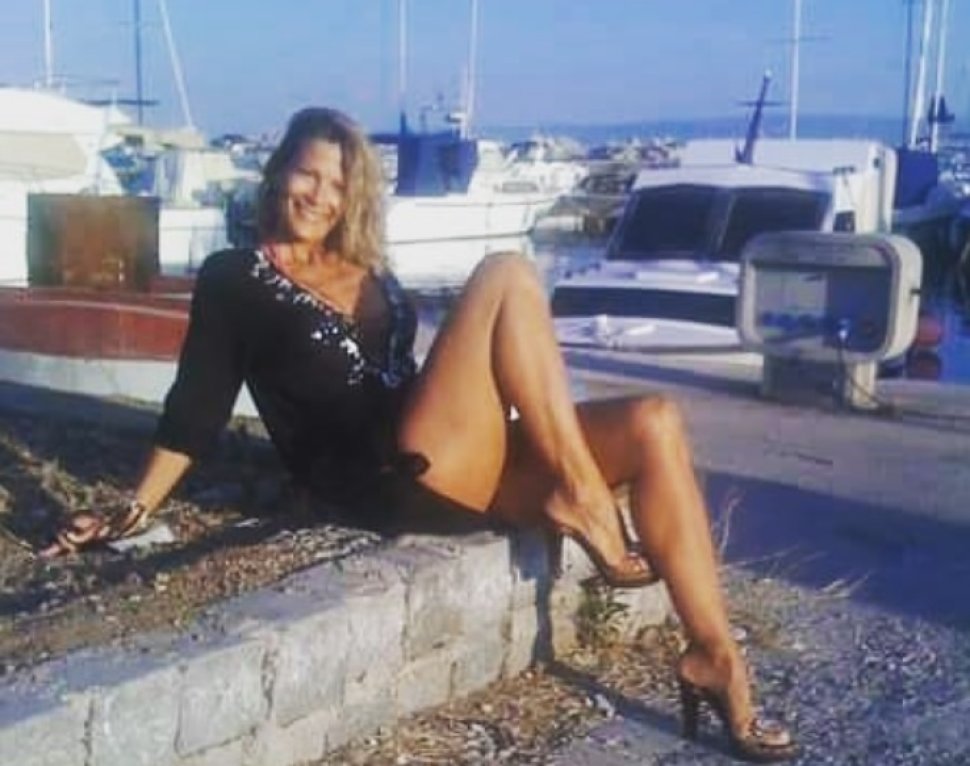 vruća gola djevojka slezbijske sestre i mama