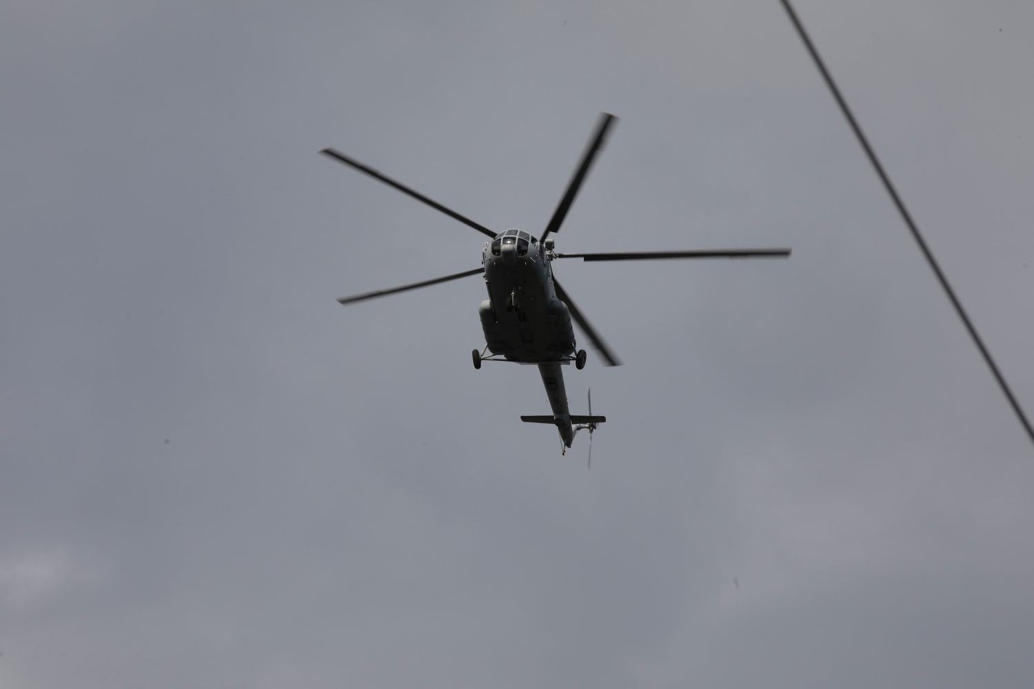 Srušio se vojni helikopter, vojska prizemljila cijelu flotu: Poginula oba člana posade