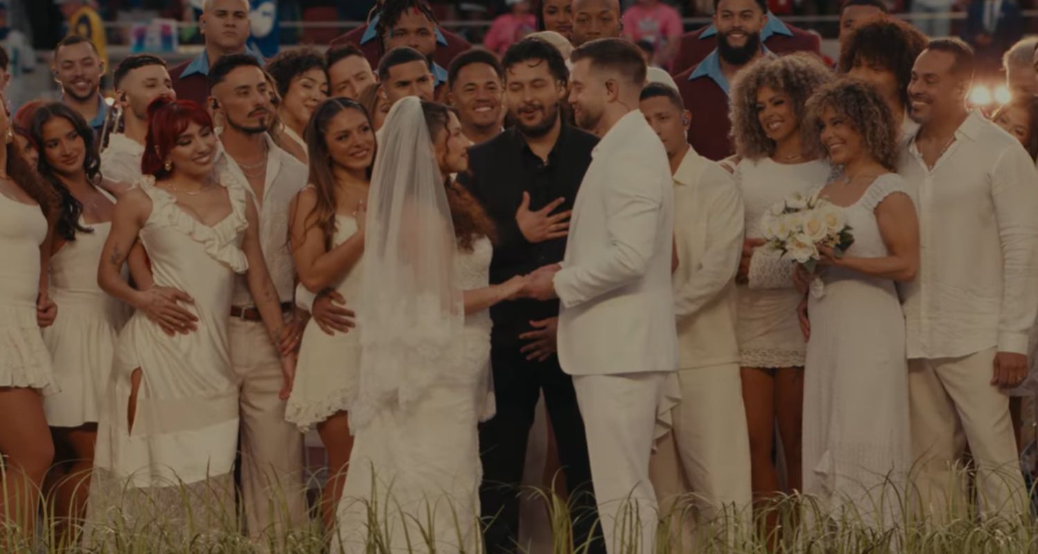 Tko stoji iza vjenčanja na Bad Bunnyjevom nastupu na Super Bowlu? Ovo je prava priča