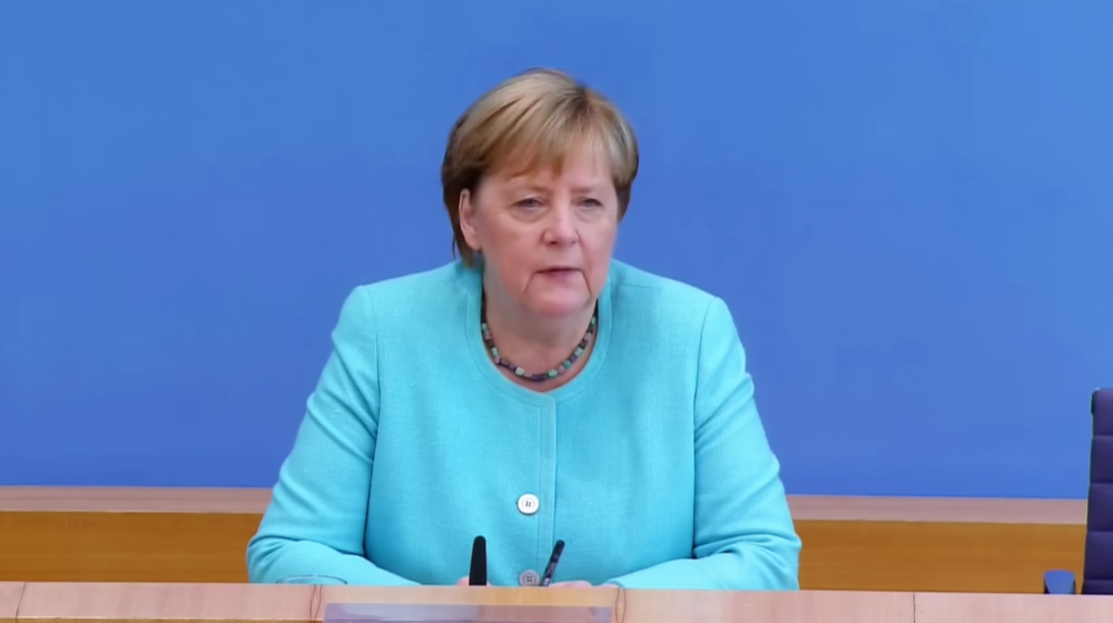 Merkel se vraća: Mnoge iznenadila ova odluka nakon više od šest godina izbivanja