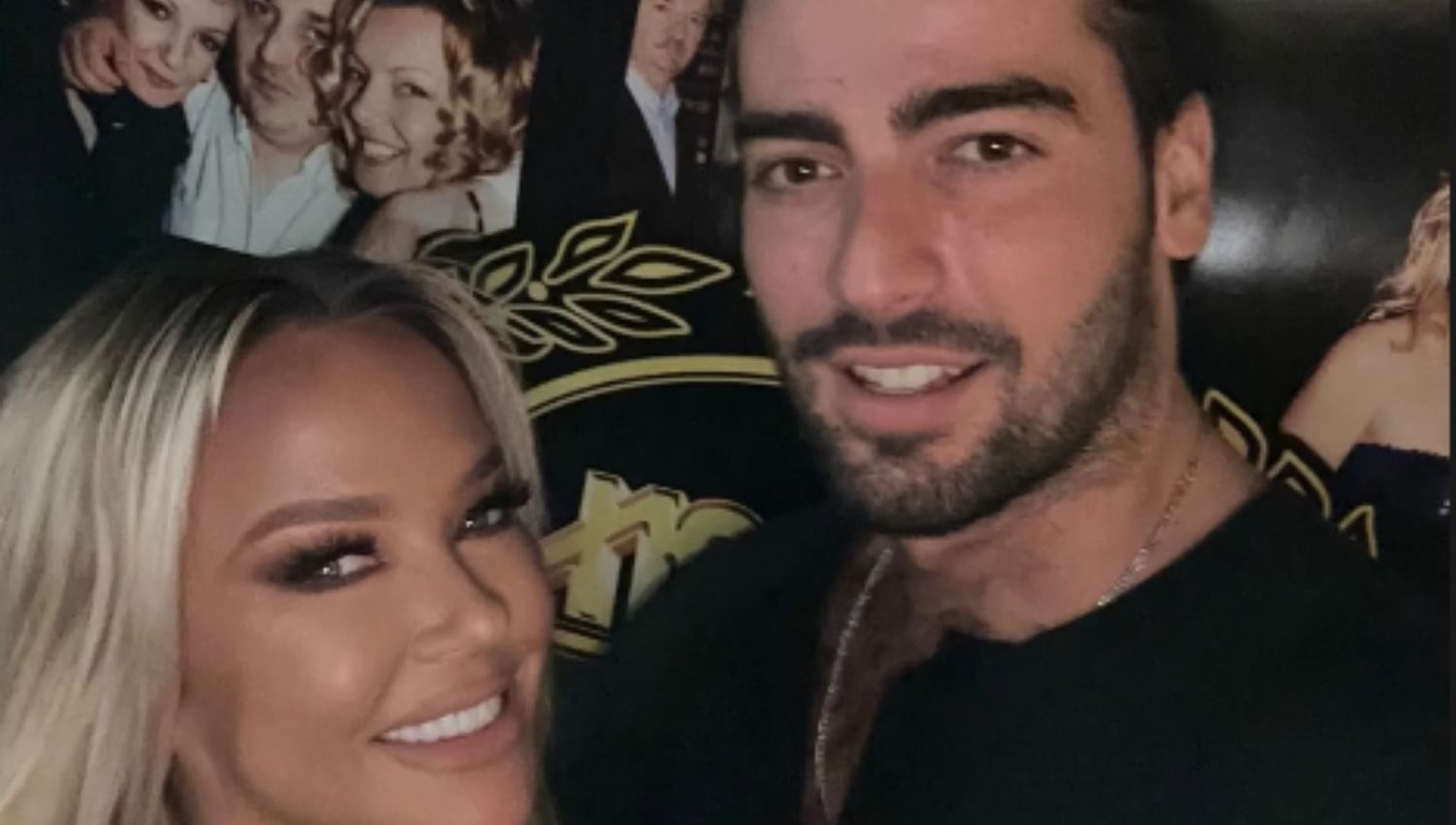 Hrvatski pjevač i supruga odvjetnica proslavili 20 godina braka: Stigli i Maja i Šime