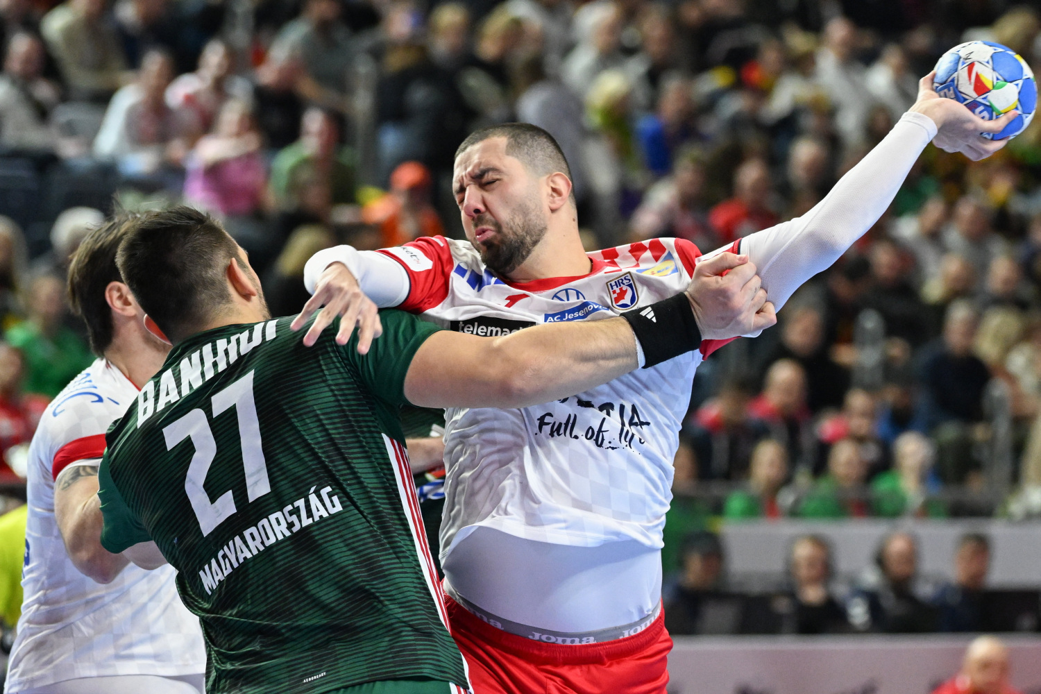 Hrvatski rukometaši opet oduševili: Pogledajte njihovu 'obitelj' nakon bronce