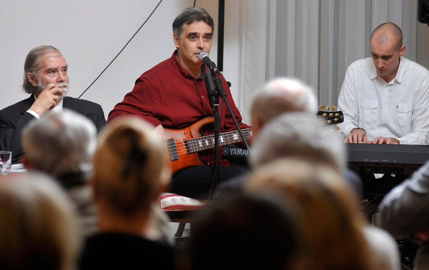 Dean Dvornik odao počast pokojnom ocu: 'Lakše je kada se prisjećamo rođenja'