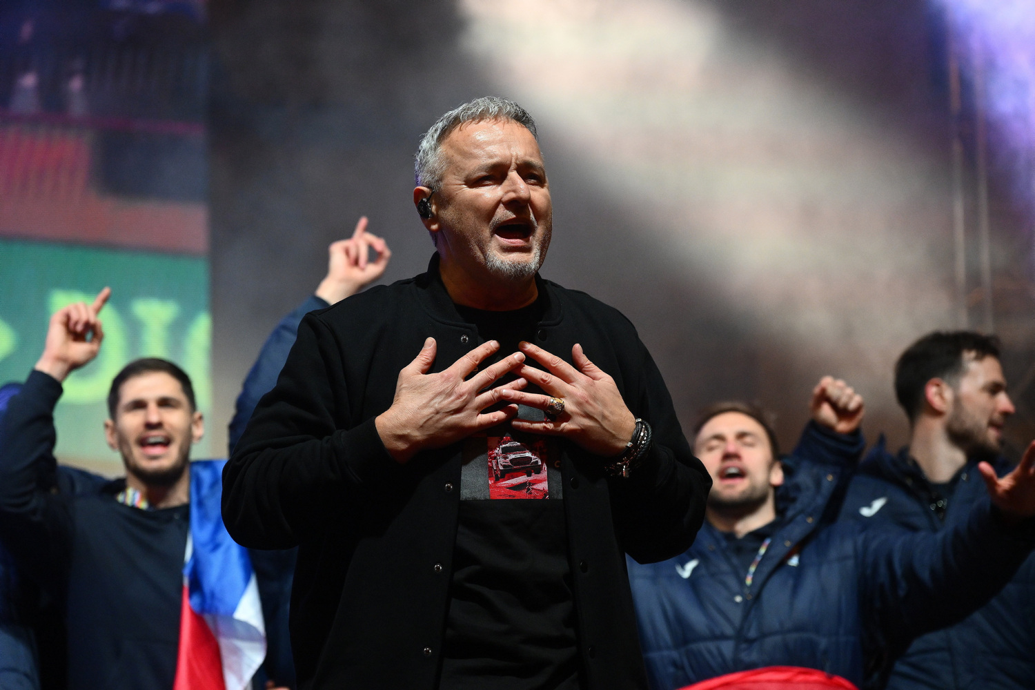 Thompson poslao važnu obavijest pratiteljima: 'To nije istina, važno je znati...'