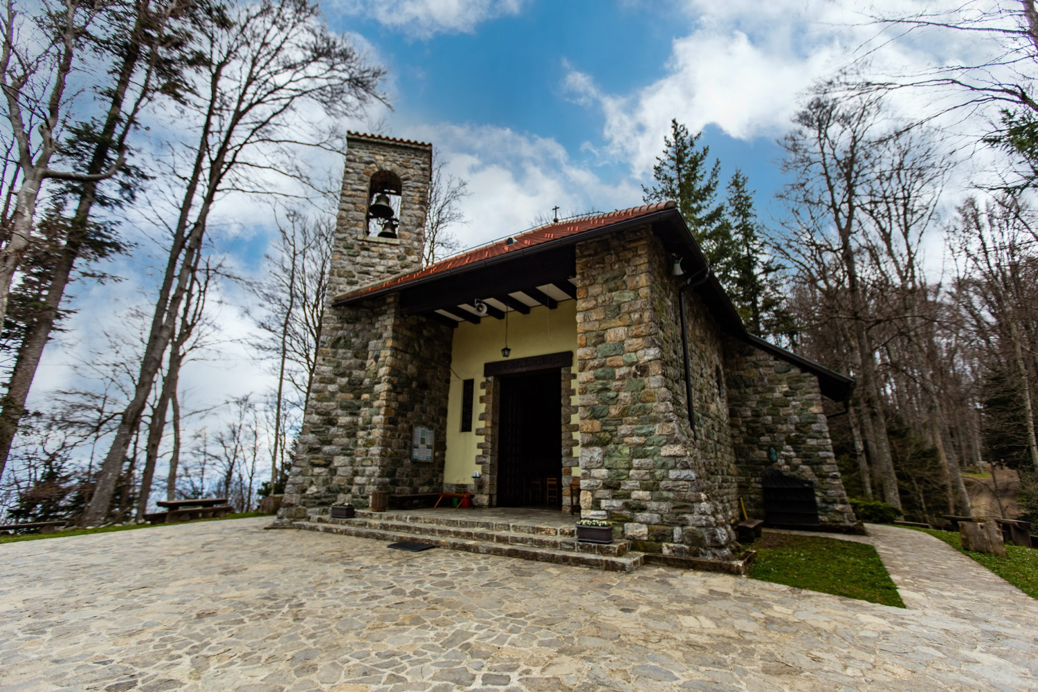 Župa na Sljemenu poslala apel: 'Potvrdit ćemo večeras... Majko Božja moli za nas'