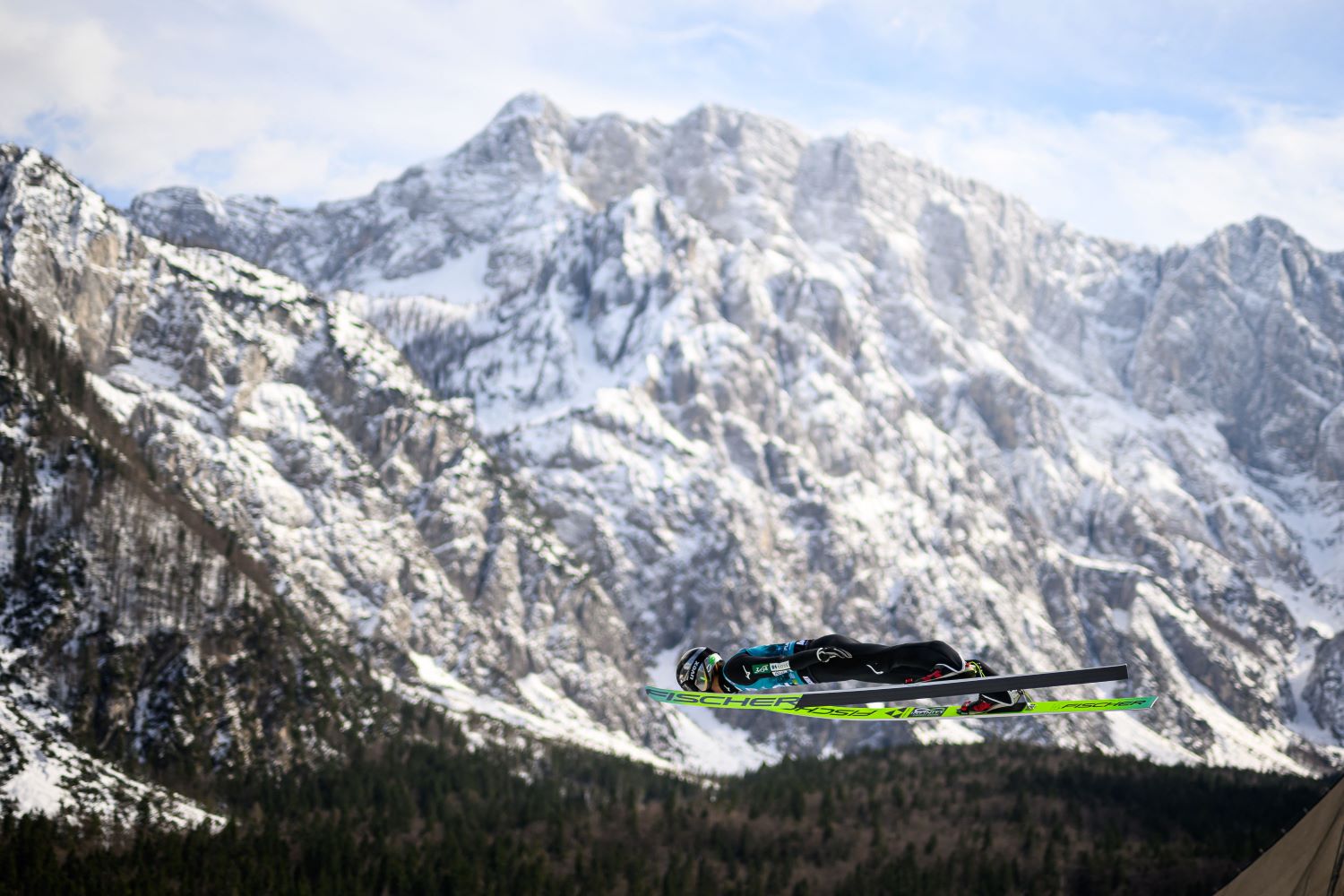 U Sloveniji srušen svjetski rekord: Pogledajte skok koji je promijenio sve
