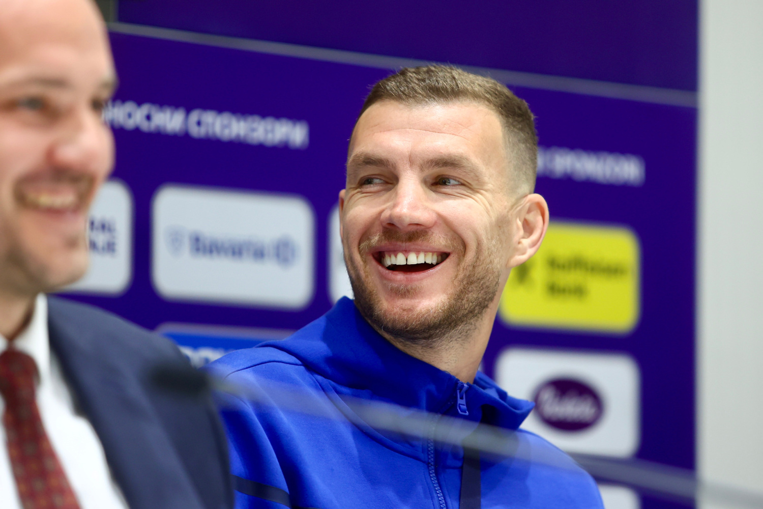 Džeko se obratio u emotivnoj objavi: 'Bilo je trenutaka kada su nas osporavali...'