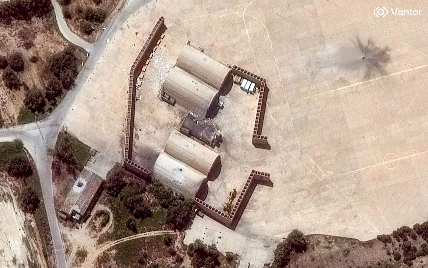 SAD i Iran traže američkog pilota: Pogođena iranska nuklearka, stigla reakcija IAEA-e