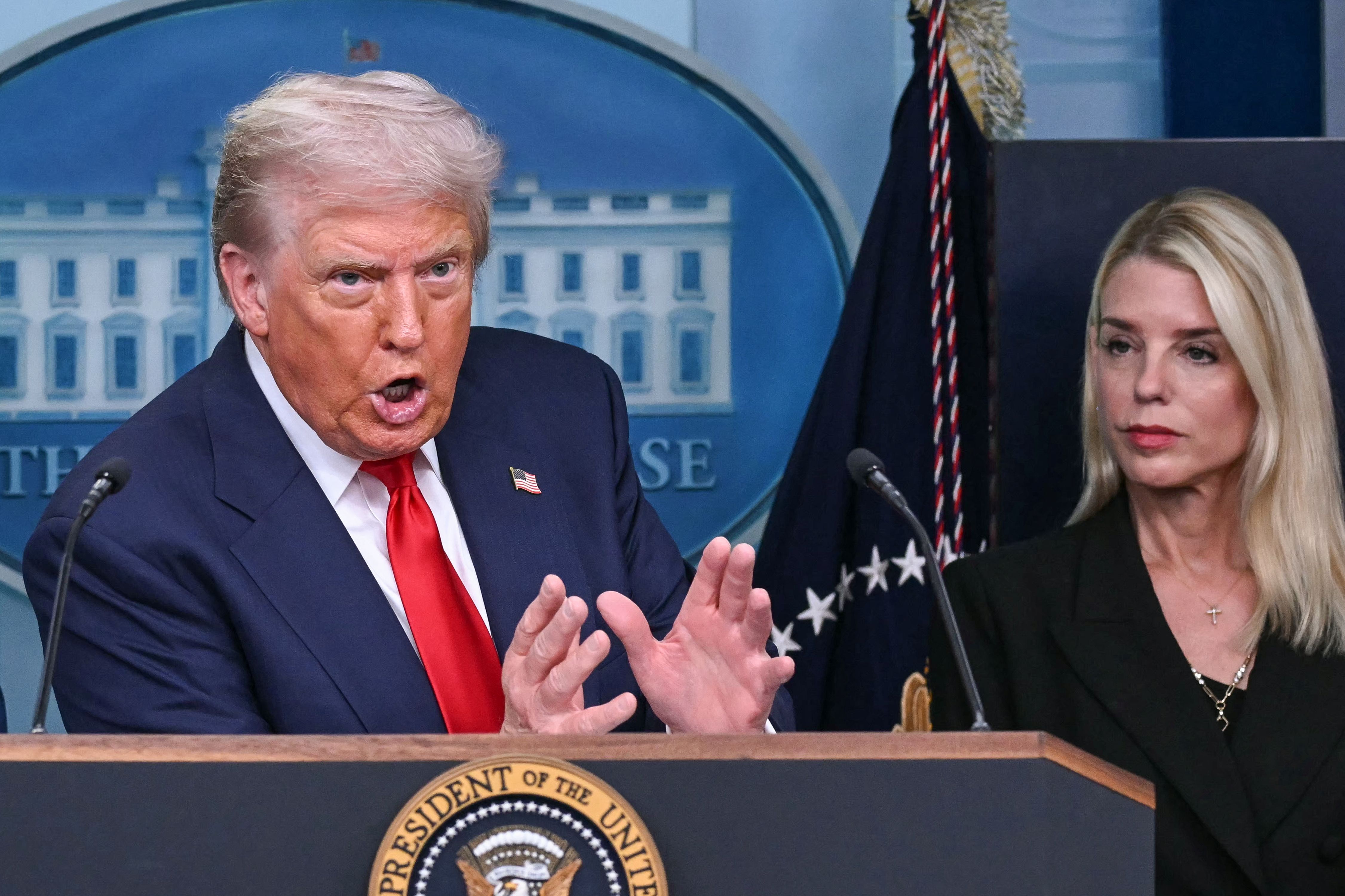 Trump dao novi rok: 'Imate 48 sati ili ću sručiti pakao na vas. Slava Bogu'