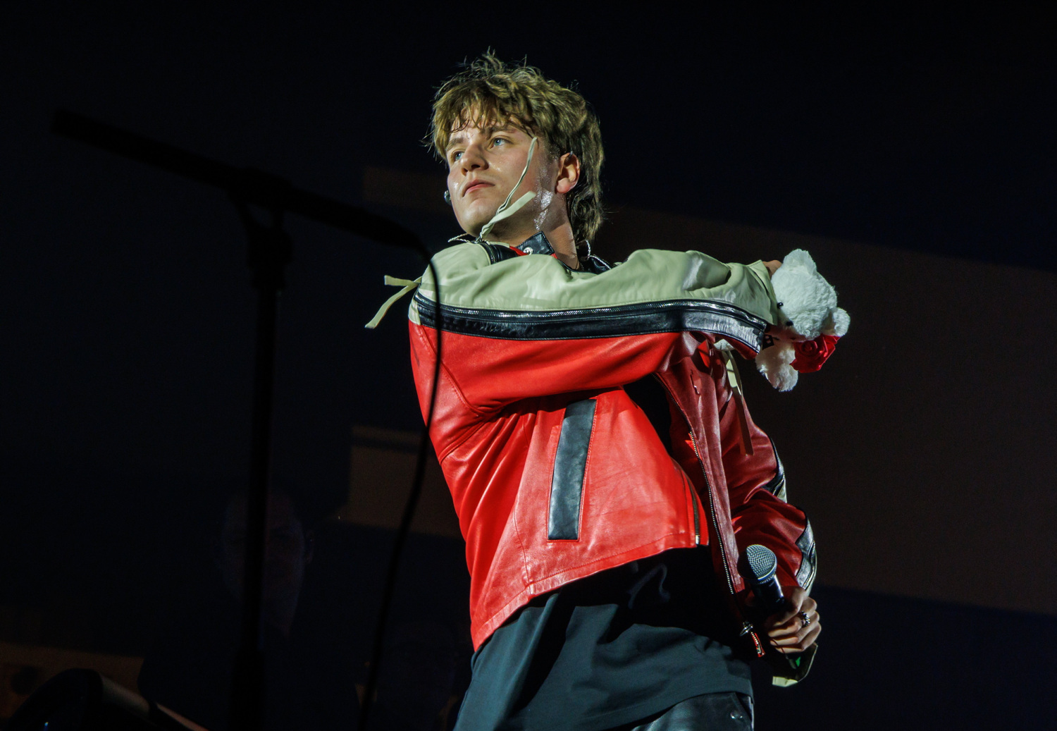 Estradni menadžer prozvao glazbenu scenu zbog Jozinovića: 'Još mu dodijele Porina'