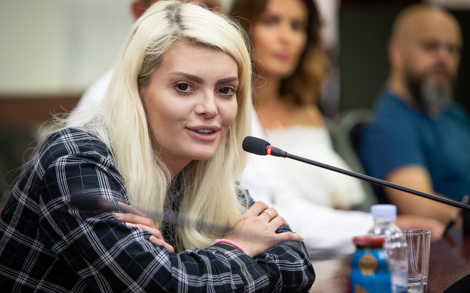 Ella Dvornik iznenadila priznanjem o svojoj obitelji: 'Moja baka je tužila državu'