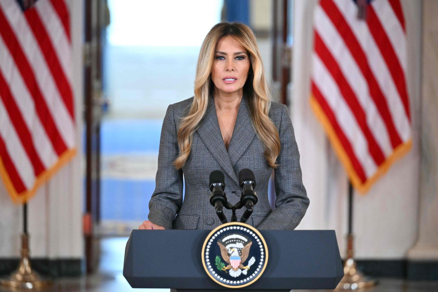 Melania u dramatičnom obraćanju: 'Laži koje me povezuju s njim moraju prestati danas'
