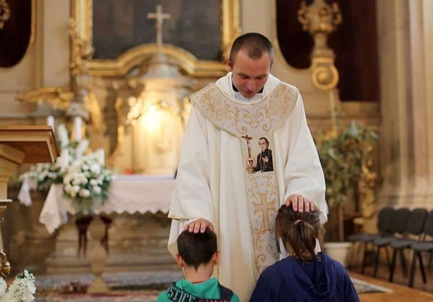 Poznati svećenik poslao jasnu poruku: 'Neki kažu da je to starost, ja mislim da je to zrelost'