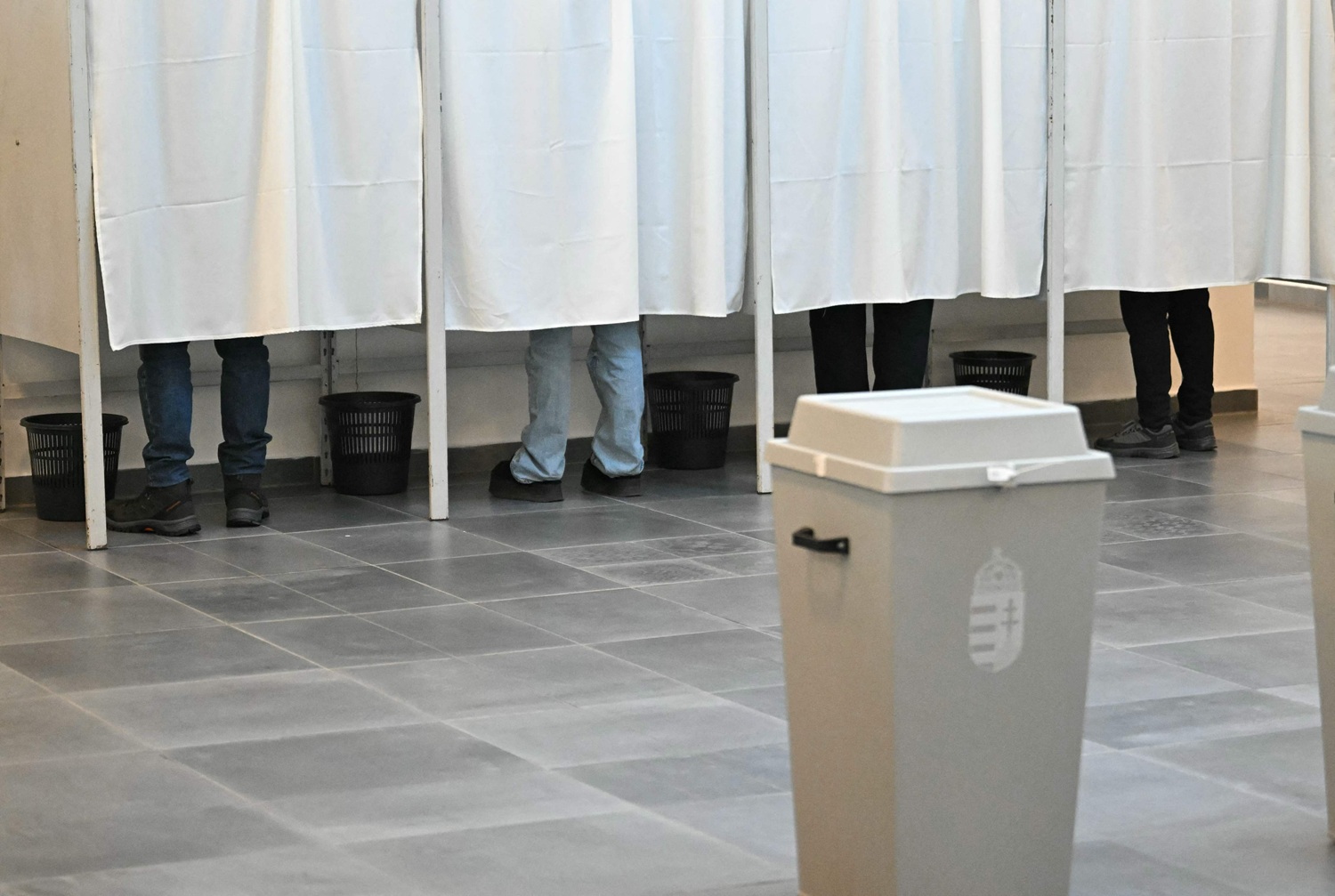 Šokantan video s birališta u Mađarskoj: 'Zabilježena izborna prijevara'