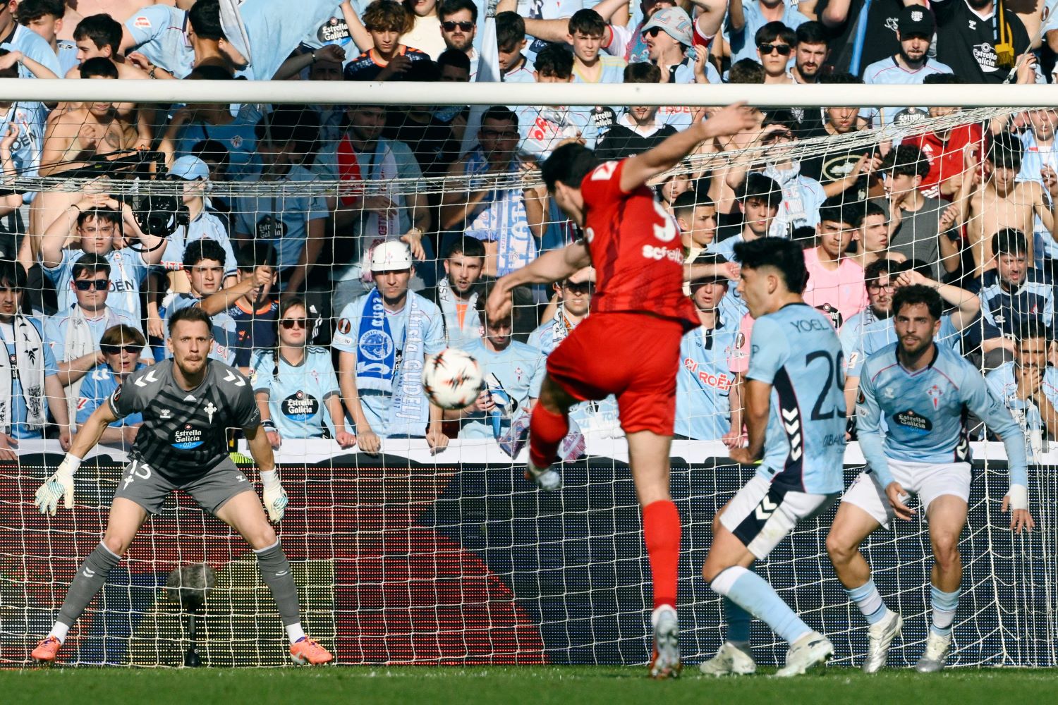 Kakav gol Matanovića: Suci označili zaleđe, ali VAR je donio konačnu odluku