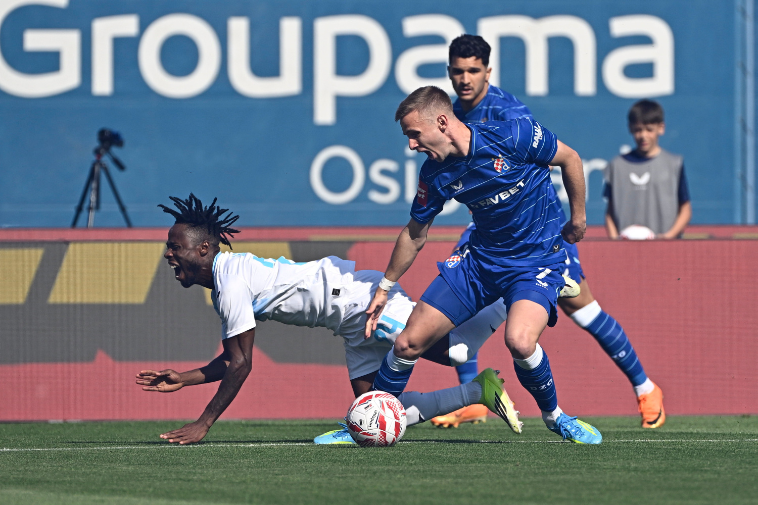 UŽIVO Ludnica na Maksimiru! Rijeka okrenula iz dva penala, poništen gol Belje