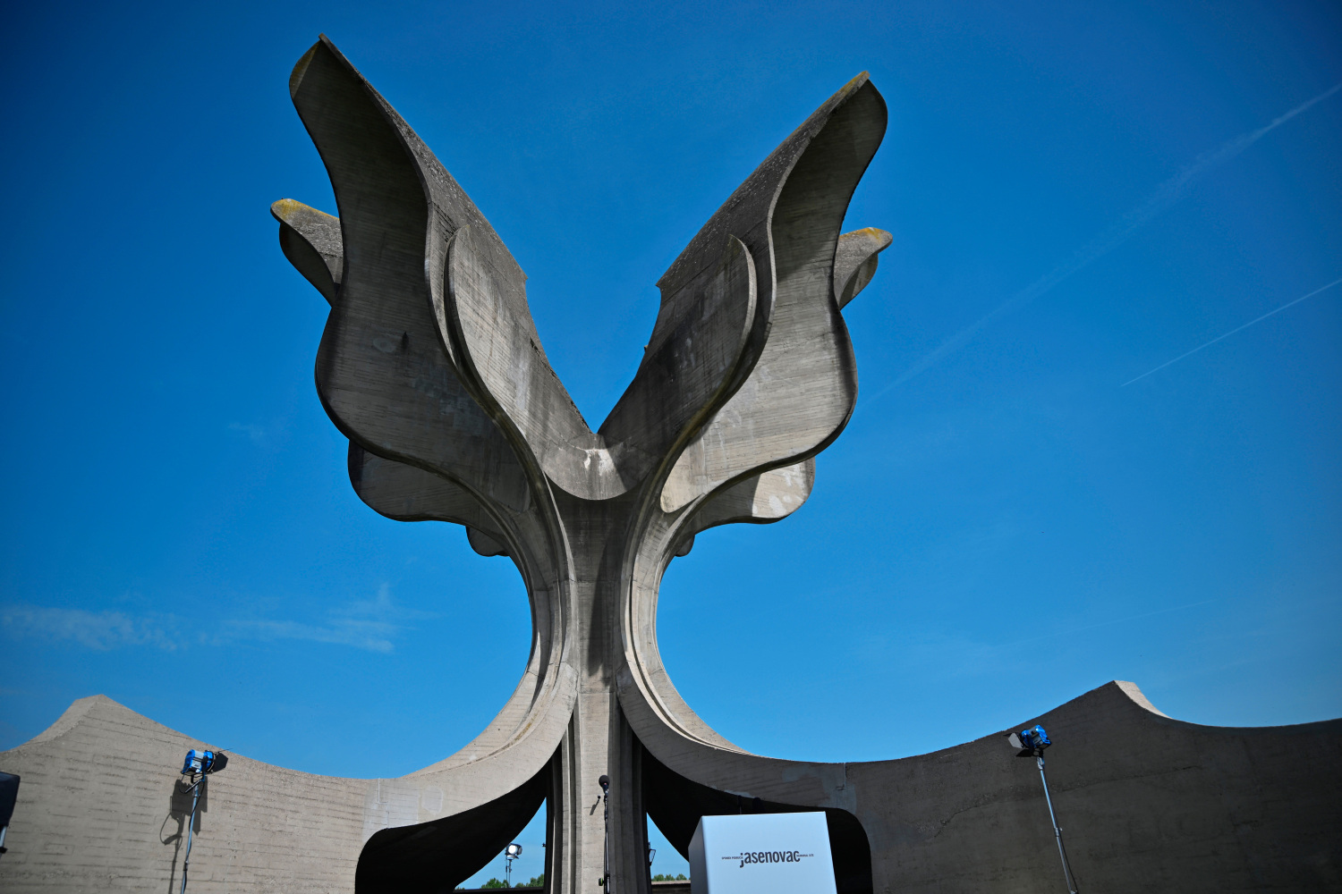 Pozadina odluke Crne Gore: 'Identificiraju se s četničkim nasljeđem, a govore o Jasenovcu'