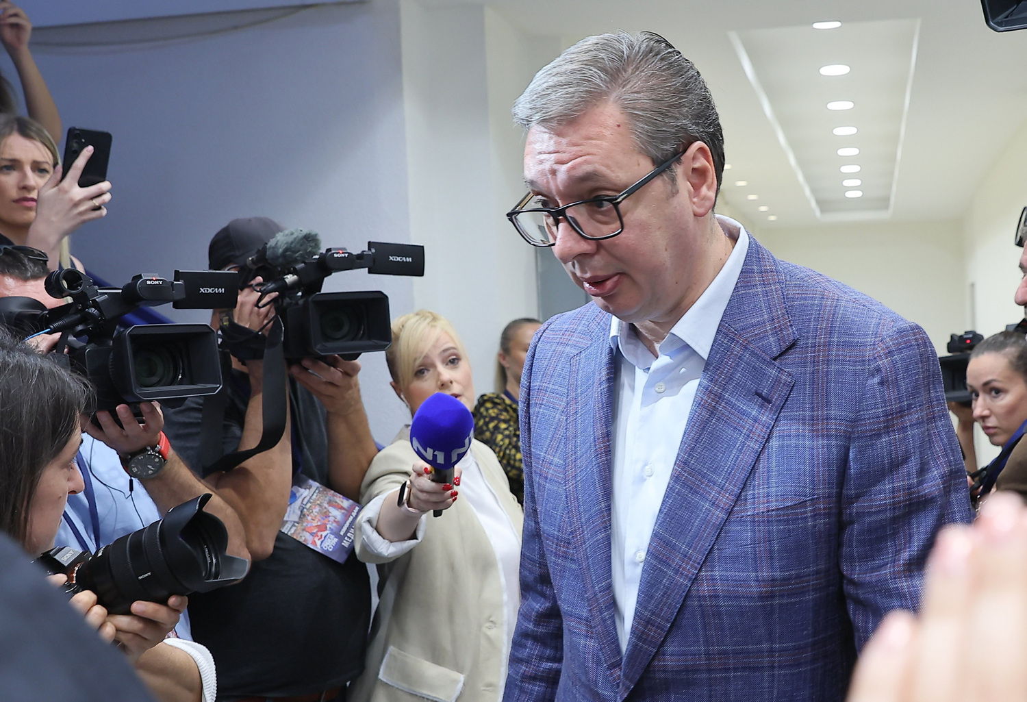 Vučić reagirao na vandalizam pravoslavne crkve u Zagrebu pa spomenuo Ratka Mladića