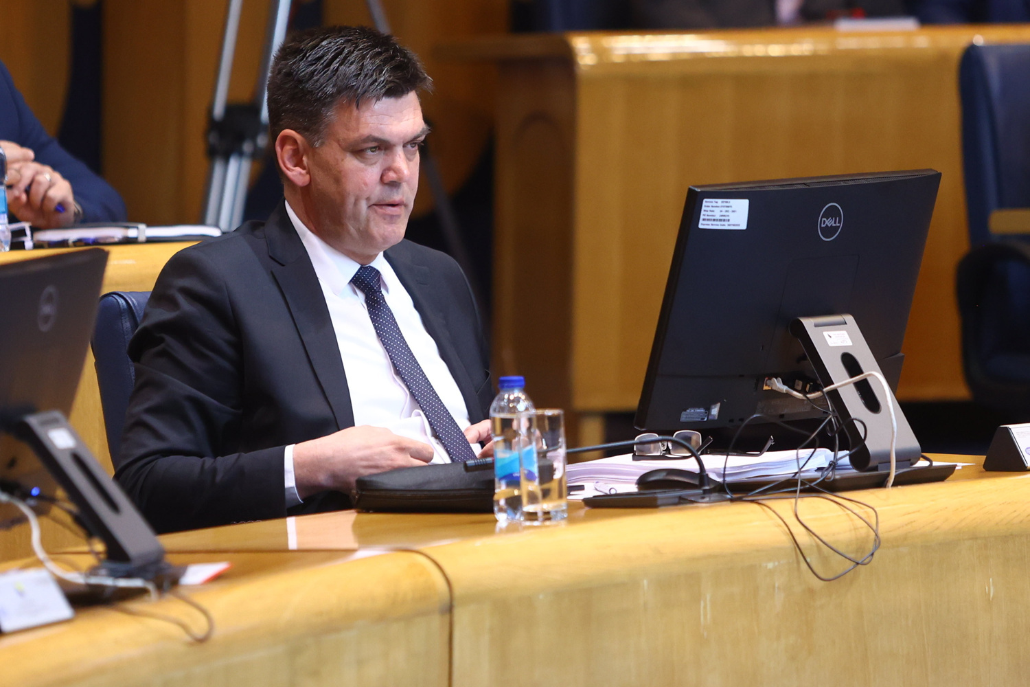 Poznat je drugi hrvatski kandidat za Predsjedništvo BiH? S leđa se vidi...