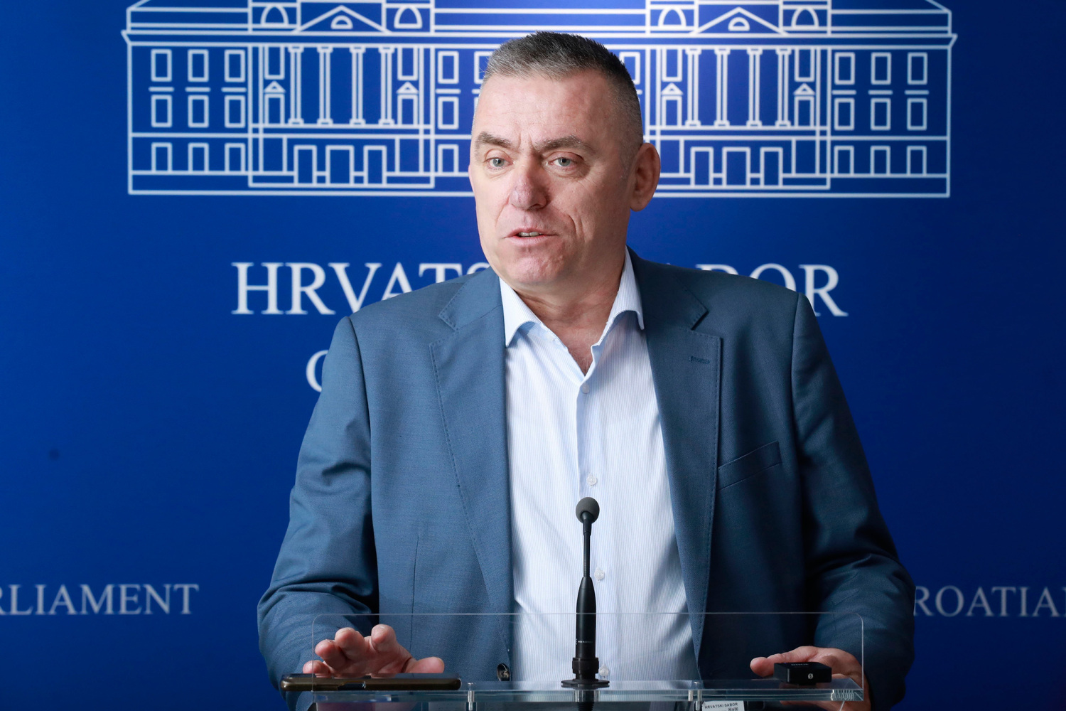 Ćipe odgovorio novinaru: 'Izgurali smo vas iz drage vam Jugoslavije'