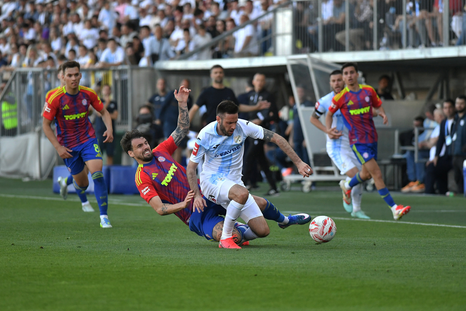 Hajduk propustio sve: Remi na Rujevici donio Dinamu novi naslov