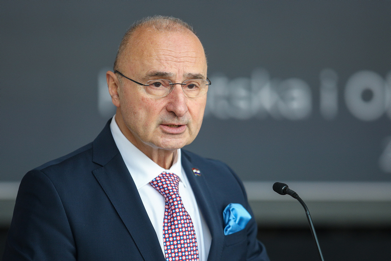 Grlić Radman s Nijemcima potpisao plan do 2030.: U igri su luke Rijeka i Zadar