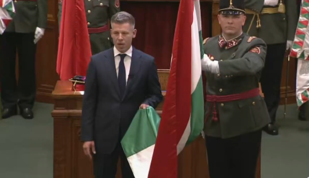 Peter Magyar u prvom govoru kao premijer poslao znakovitu poruku: 'Služit ću...'