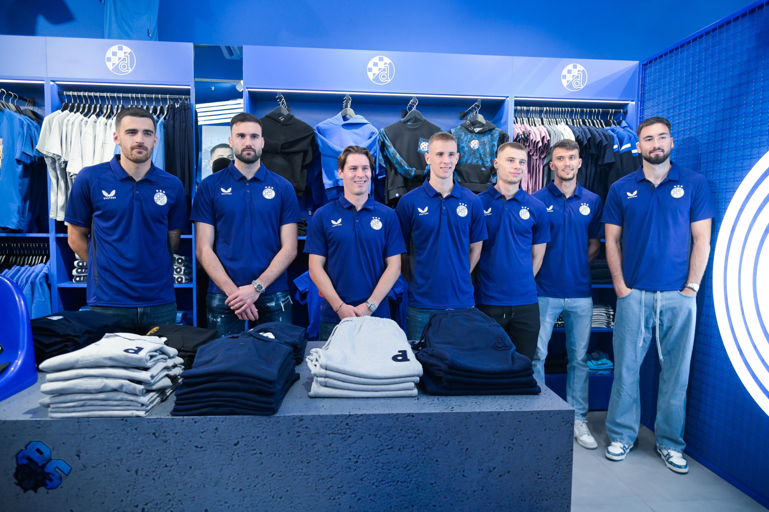 Dinamo oduševio navijače: Objavili koji je dvojac posjetio Maksimir