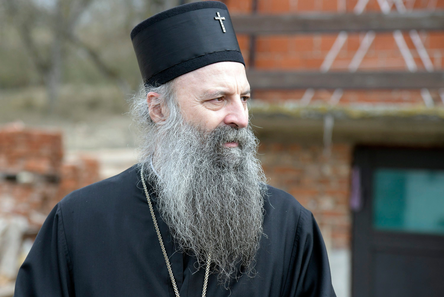 Porfirije izazvao bijes među vjernicima zbog jedne