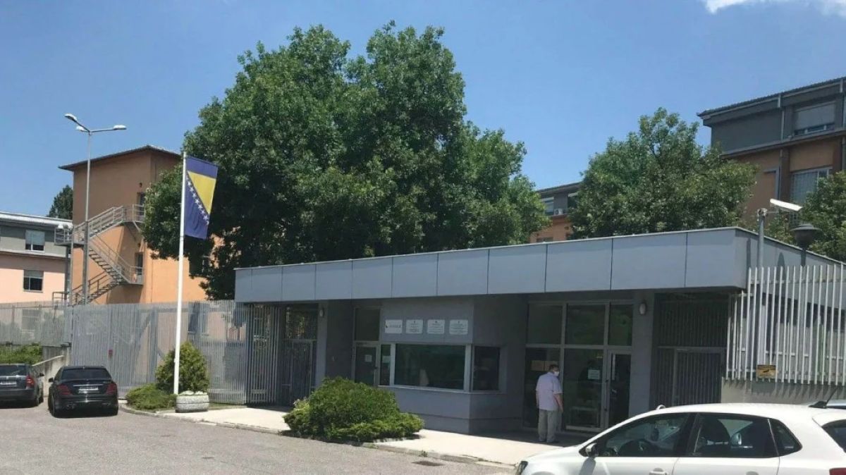 Tri četnika osuđena ukupno na 40 godina zatvora: P