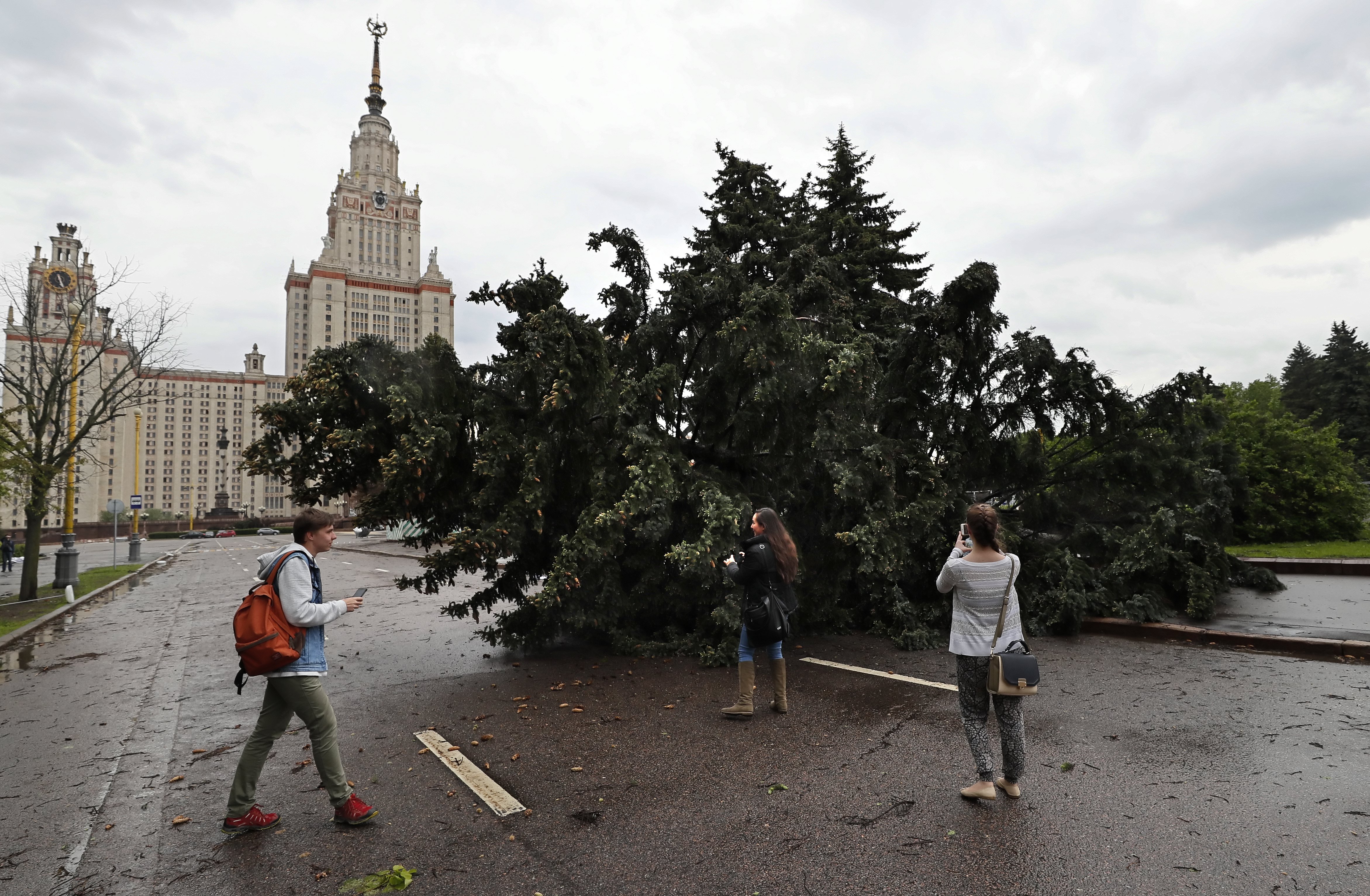 В москве ожидается ураган