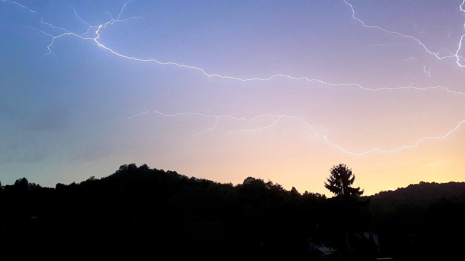 VIDEO/FOTO Oluja Poharala Istru I Središnju Hrvatsku